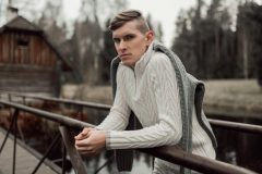 MITHIO wool sweater half zip AND arri