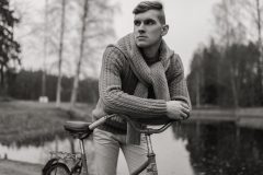 MITHIO wool sweater pretti AND arri