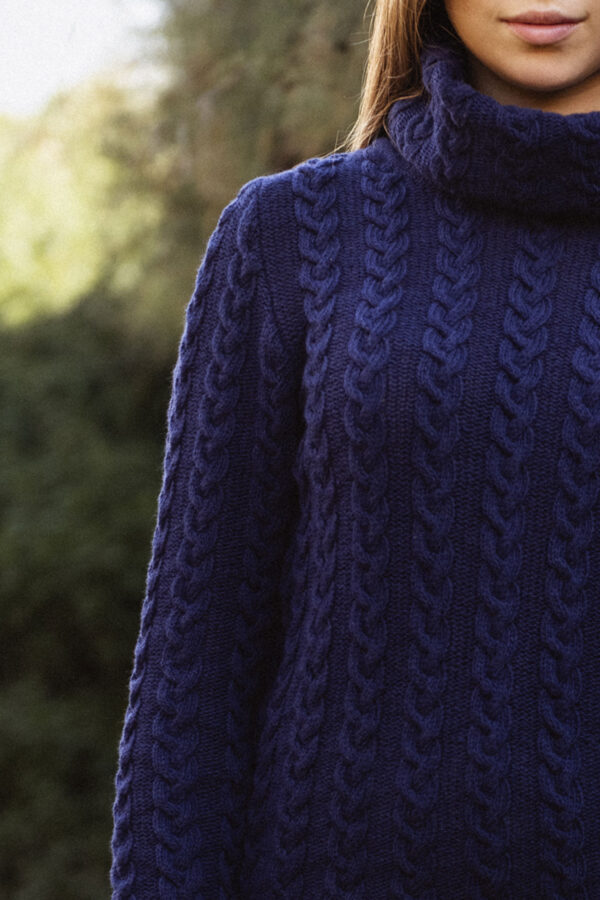 MITHIO AGNES women´s merinowool hight neck cable knit sweater dark lilac