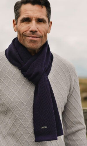 MITHIO Herringbone knitted scarf dark lilac