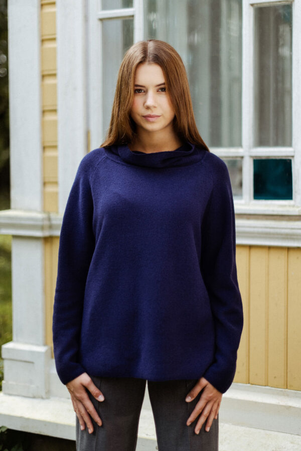 MITHIO women´s merinowool wide collar sweater LOONA Dark Lilac